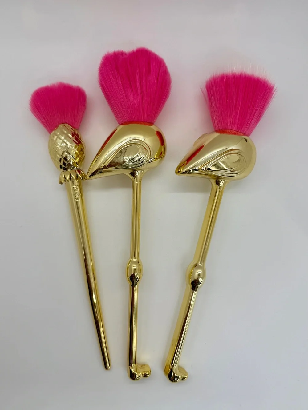 Tarte Gold Flamingo Handle 3 Makeup Brush Set with Pink Bristles